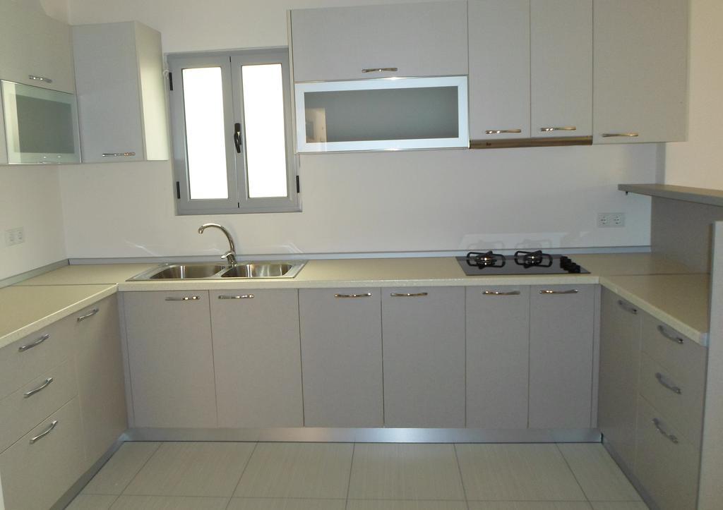 Riviera Rooms Himare Quarto foto