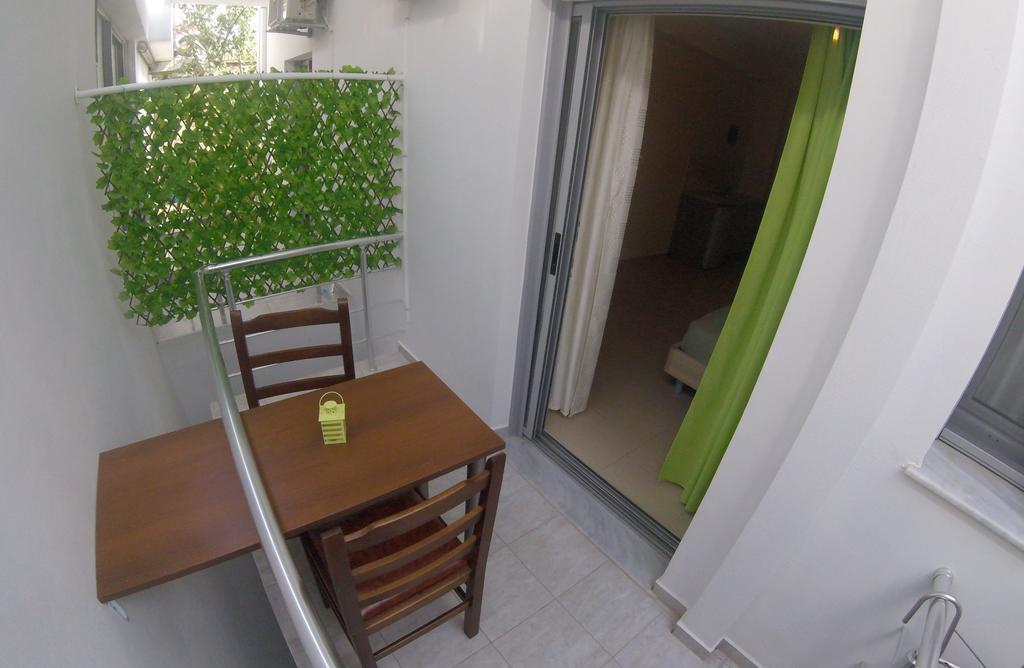 Riviera Rooms Himare Exterior foto